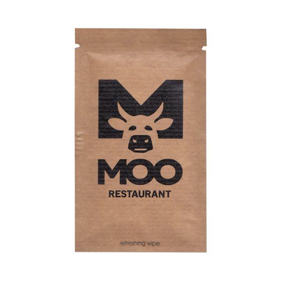 FEUCHTTÜCHER MIT LOGO AUF MATT KRAFTPAPIER